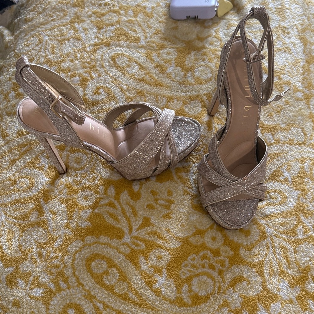 Gianni Bini Rose Gold Glitter Crisscross Ankle Strap Platform Heels